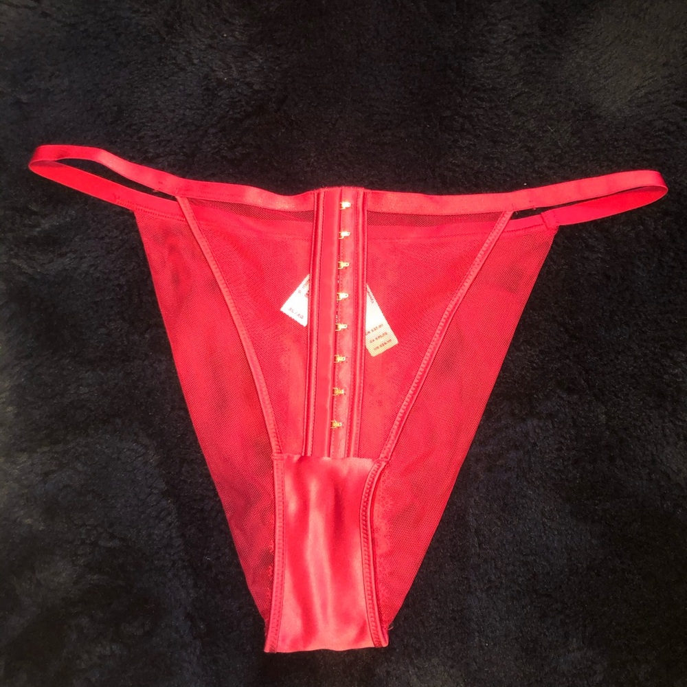 NWT! Sexy VS Brazilian panty! Fit M/L best!